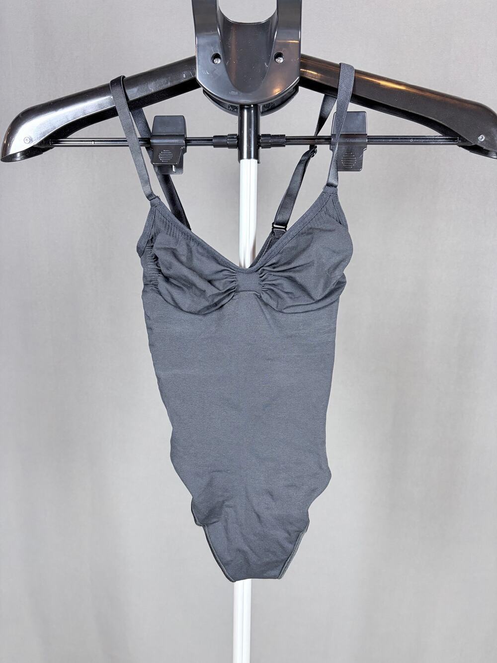 SKIMS Onyx Black Seamless Sculpt Sculpting Bodysuit - Women’s Size XXS